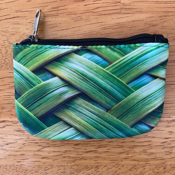 Coin Pouch Hand made Goanna Paper Art Coin Purse Pocket size - Picture 3 of 3